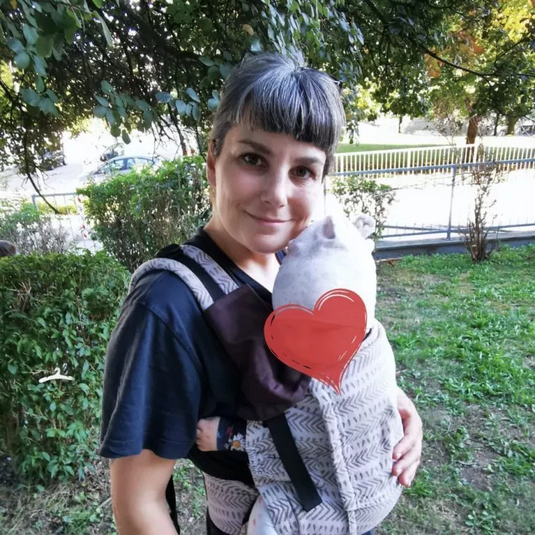 Mama Claudia mit Baby