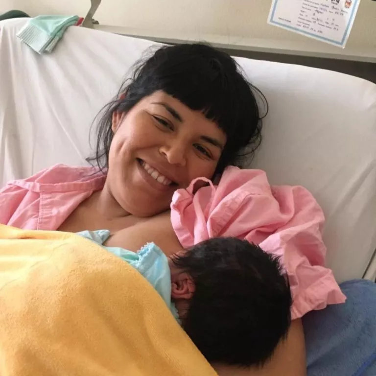 Geburt Mama Vanina mit Baby